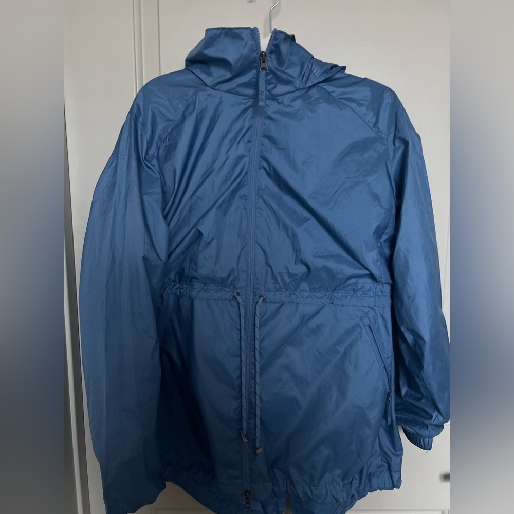 Women's Columbia windbreaker